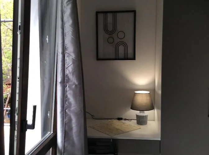 Bijoux In The Heart Of Apartamento