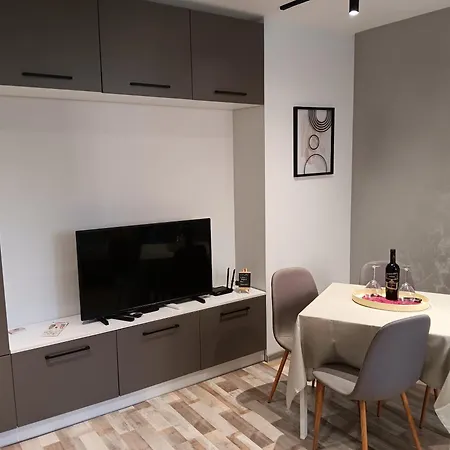 Bijoux In The Heart Of Apartment *